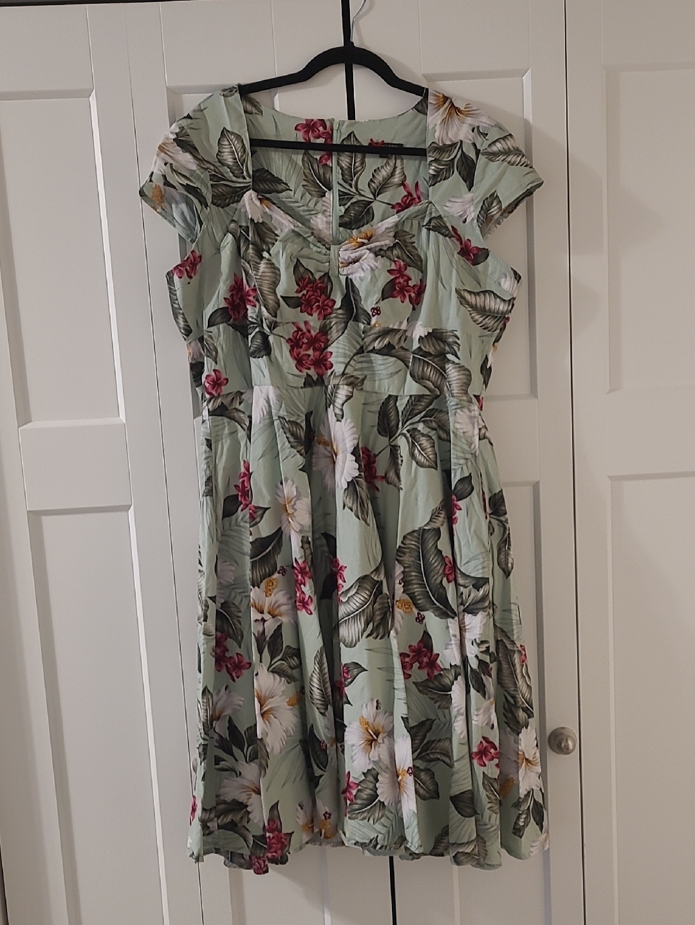 Hell Bunny Tahiti Floral A-Line Summer Dress in Sage Green